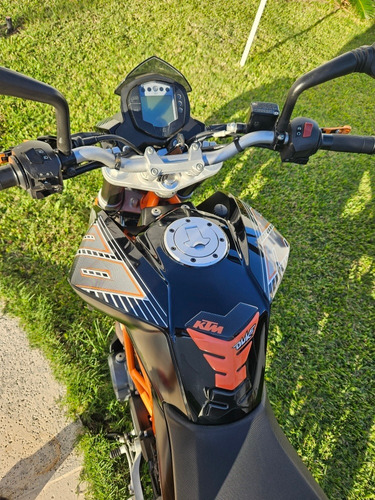 Imagen 13 de 24 de Ktm Duke 390