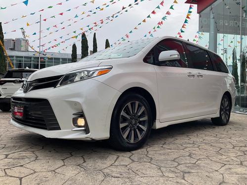 Toyota Sienna 3.5 Limited At