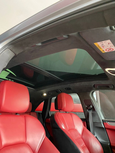 Imagen 7 de 15 de Porsche Macan Turbo 2015