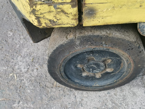 Imagen 9 de 15 de Montacargas Eléctrico Marca Hyster, Modelo E60z-33, Año 2011