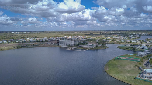 Lote En Barrio Riberas - Puertos Del Lago