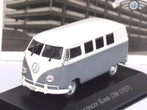 Imagem 4 de 4 de Miniatura Vw Kombi 1200 1957 Escala 1/43 Carros De Serviço