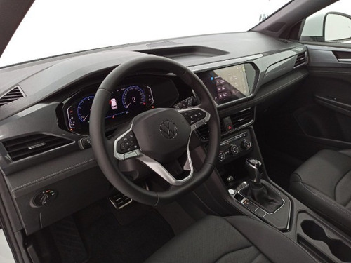 Imagem 4 de 8 de Volkswagen Taos Highline 1.4 Tsi (aut) (flex)