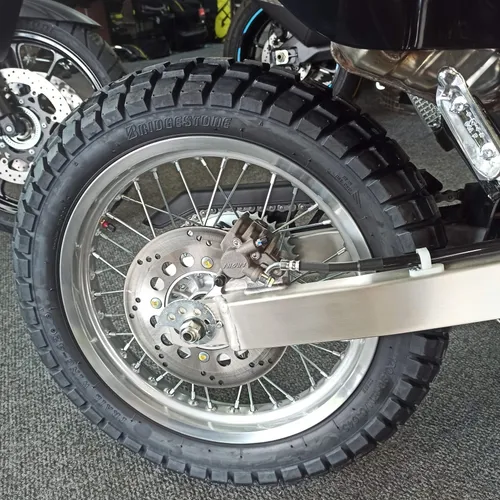 Enduro Suzuki Dr650 Se 2024 Japón - Financia Bbva