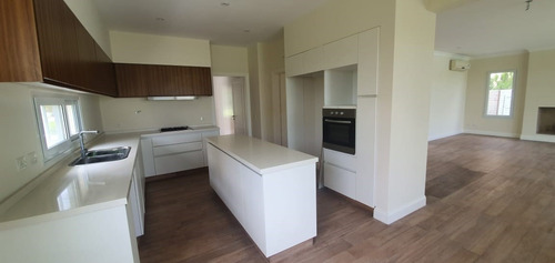 Imagen 9 de 29 de Casa En Venta Ubicado En San Francisco, Villanueva, Tigre