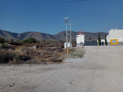 Terreno En Venta En Vizarrón Cadereyta