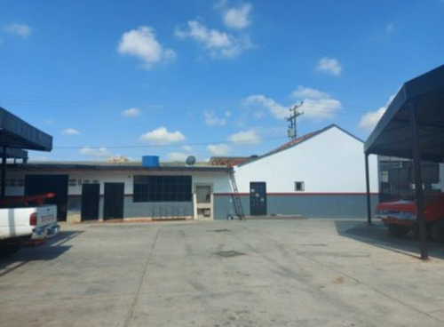 Imagen 8 de 13 de Taller Operativo San Blas..1.148 Mts.. 0424.496.01.02 Sn.lp