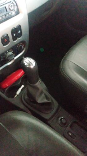 Renault Sandero 2010 1.6 Privilège Hi-torque 5p