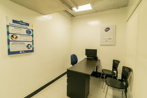 Oficina En Arriendo/venta En Centro Internacional. Cod A1002170