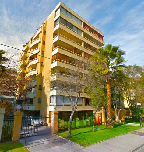Amplio Dpto 3d+2b En Av. Holanda, Providencia (97165)