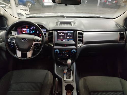 Ford Nueva Ranger Dc 4x2 Xlt At 3.2l D 2016