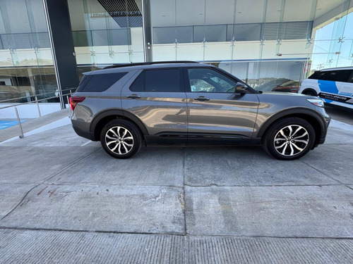 Ford Explorar St