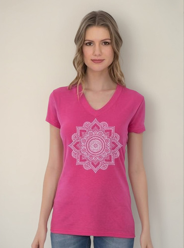 Playera Logo Mandala Pluma Mujer Algodón Escote V