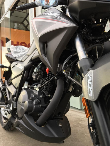 Hero Hunk 200 R 180000 En 12 Cuotas Sin Interés - Km8motos