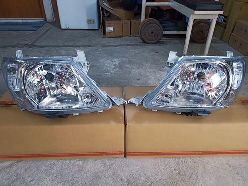 Faros Toyota Hilux Kavak 2006-2011