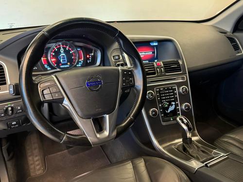 Volvo XC60 2.0 T5 Dynamic Drive-e 5p