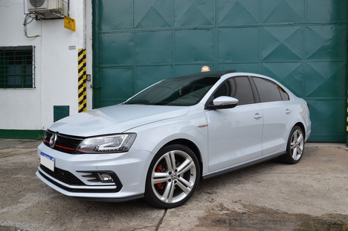 Volkswagen Vento 2.0 Tsi Gli 211cv App Connect + Nav