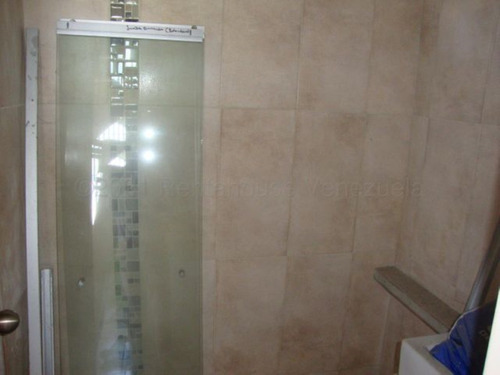 Milagros Inmuebles Apartamento Venta Cabudare Lara Av Intercomunal Barquisimeto Acarigua Economica Residencial Economico Código Inmobiliaria Rent-a-house 25-5593