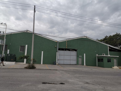 Imagen 1 de 5 de Bodega Industrial - Parque Industrial