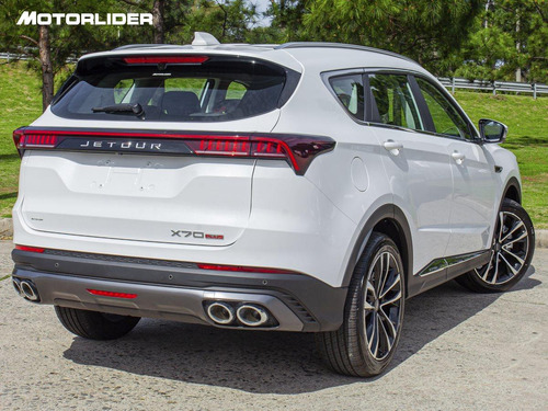 Imagen 5 de 25 de Jetour X70 Plus 1.5t At Extra Full | Permuta / Financia
