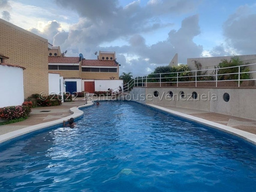 Imagen 11 de 18 de Townhouse En Venta Flamingo Falcón 2311778 Prr