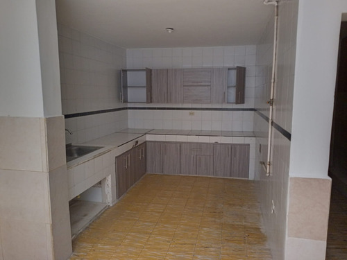 Casa En Venta Aranjuez Medellín (p)