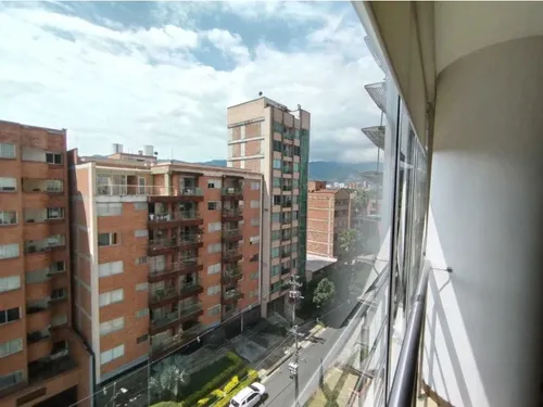 Venta Apartaestudio Medellín Conquistadores 49 M²