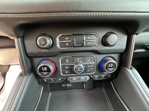 Chevrolet Tahoe 6.2 V8 High Country At