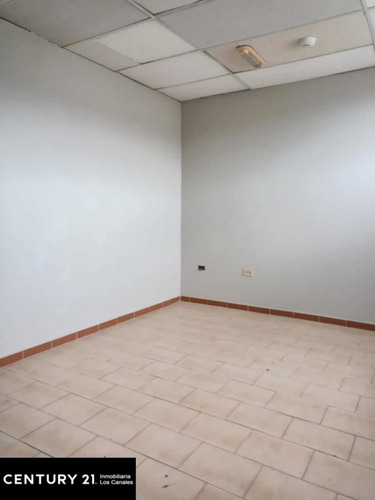Imagen 8 de 9 de Local En Venta Puerto La Cruz Cc Novo Centro