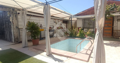 Casa En Venta De 3 Dorm Con Local Comercial En Padre Hurtado