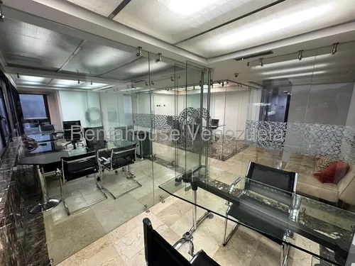 Oficina En Venta Chuao