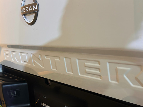 Nissan Frontier 2.3t S 4x4 Mt L22