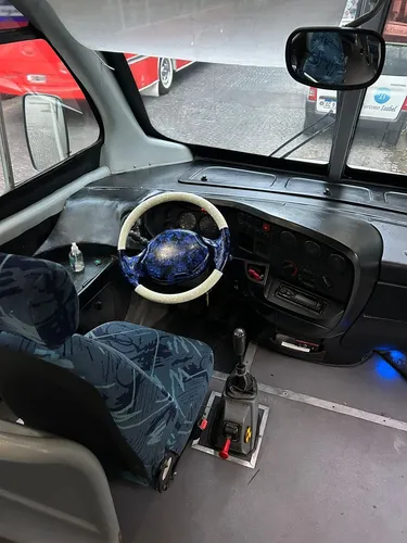 Minibus Iveco Daily 70c16hd Carroseria Armar