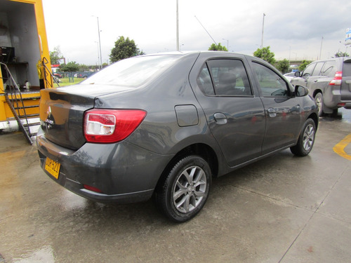 Renault Logan Expresion