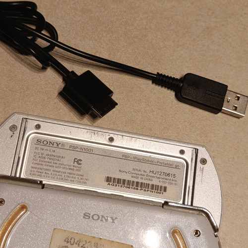 Psp Go Consola Sony Playstation Portátil Go Blanca Blanco (Usado)