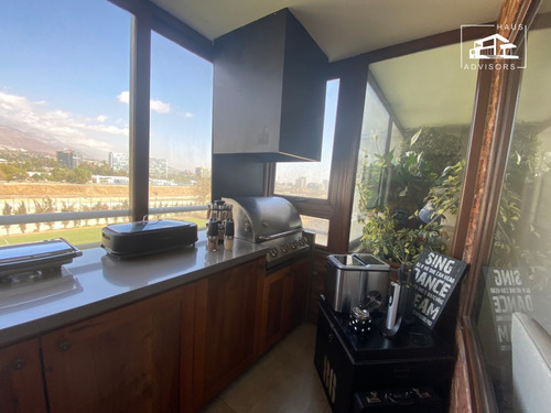 Excelentes Espacios, Luz Y Vista. Raúl Labbé / Av. La Dehesa