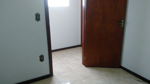 Ponto Comercial Com Residência Na Avenida Leonardo Villas Boas Próximo A Unifac