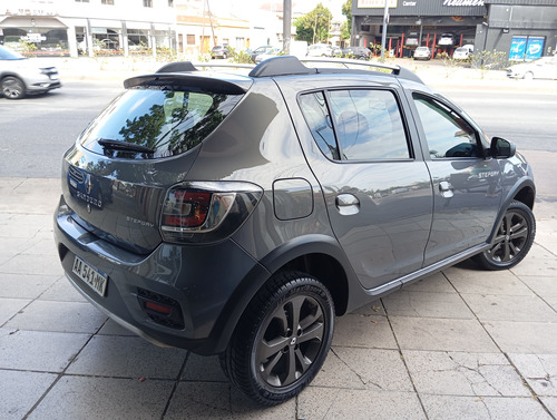 Renault Sandero Stepway 1.6 Dynamique 105cv
