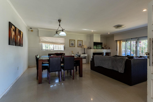 Casa A La Venta En Lujan Hosteria Norte Calle El Chalchalero Nº 528 Apta Credito Hipotecario