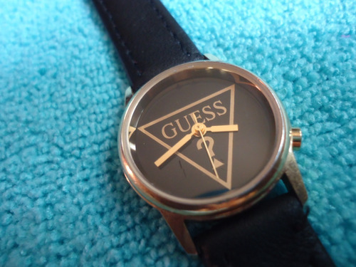 Guess Classics Reloj Vintage Retro Para Mujer