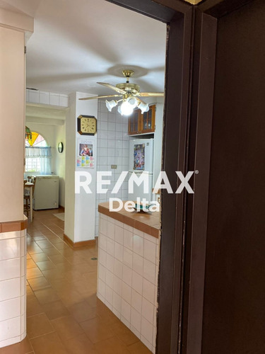 Casa De 253?m2 En Villa Heroica Se Vende Con Muebles Y Todo