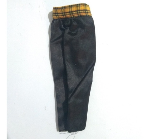 Barbie Ropa Para Muñeca Pantalón Rojo Pesquero Rosa (Usado)