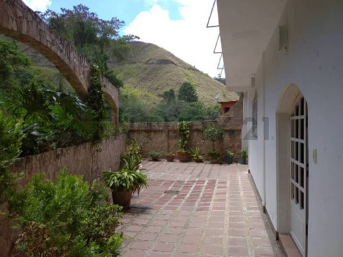 Vende/o Alquila ,casa 3 Niveles 396 M2 Urb El Amarillo San Antonio De Los Altos