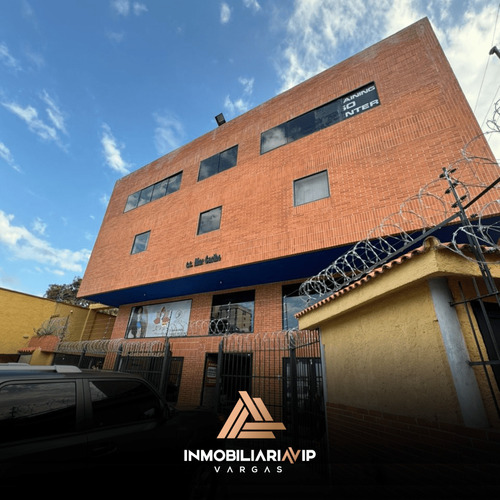 Grupo Inmobiliaria Vip Te Ofrece En Alquiler Un Consultorio Odontólogico Ubicado En Caribe - Estado La Guaira.  Ref 012 - 642