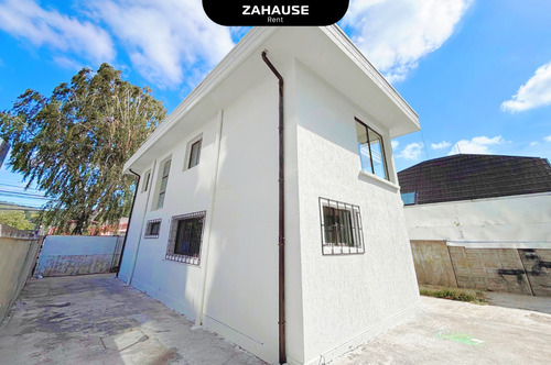 Casa En Arriendo 5 Dormitorios A Pasos De La U Del Biobío