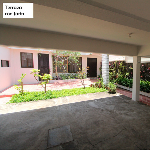 Imagen 2 de 14 de Casa Amplia Excelente Ubicación En Veracruz Puerto