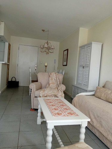 Imagen 3 de 14 de Dueño Vende . Apartamento Con Garage. En La Península.