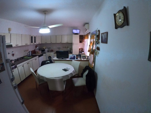 Imagen 5 de 11 de Departamento En Venta En Ramos Mejia