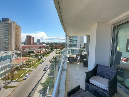 Imagen 2 de 23 de Apartamento 3 Dormitorios En Playa Mansa, Punta Del Este - Seasons Tower