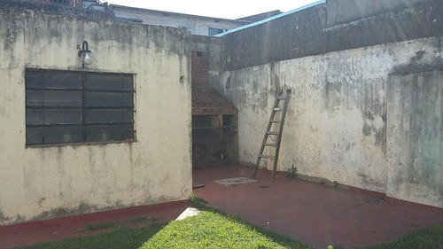 Imagen 5 de 18 de Casa A Refaccionar - Villa Adelina